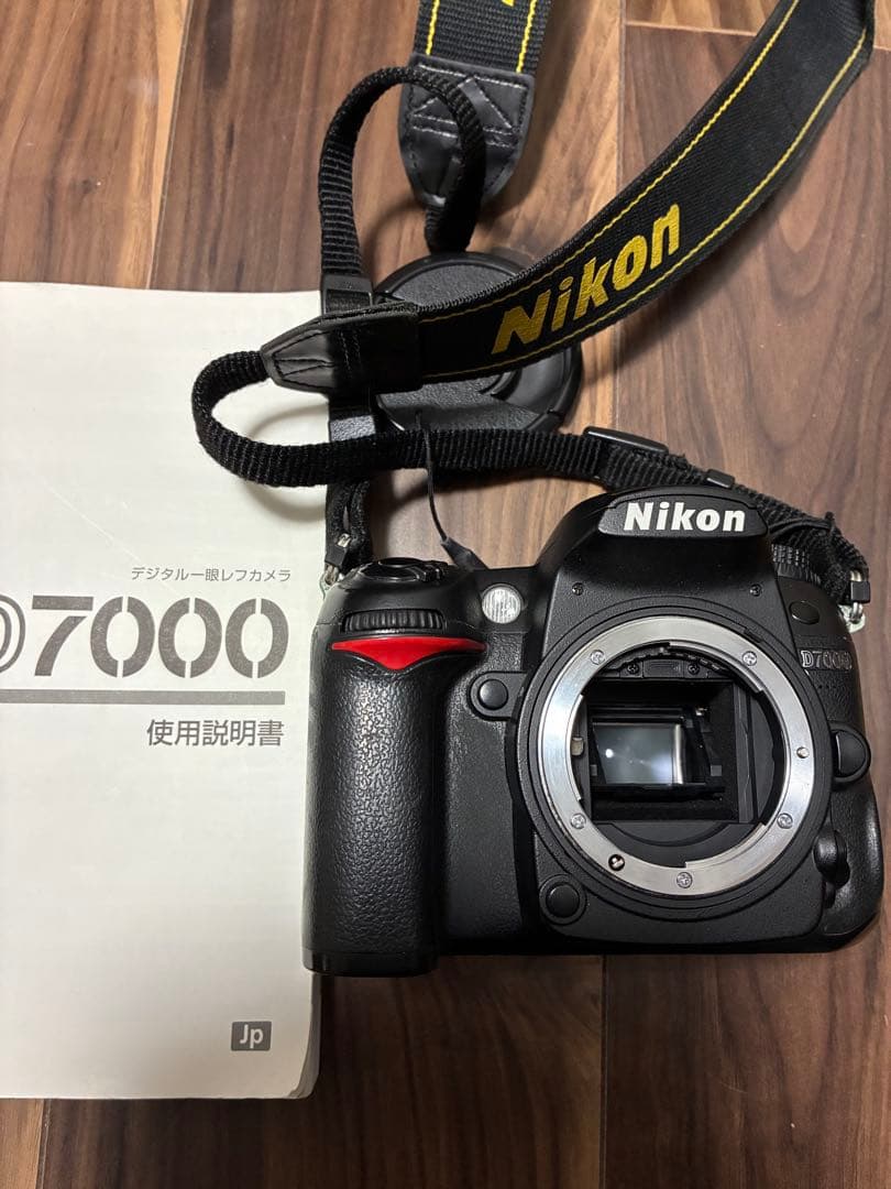 Nikon D7000 一眼レフ デジタルカメラ Amazon | Nikon デジタル一眼レフカメラ D7000 ボディー | デジタル