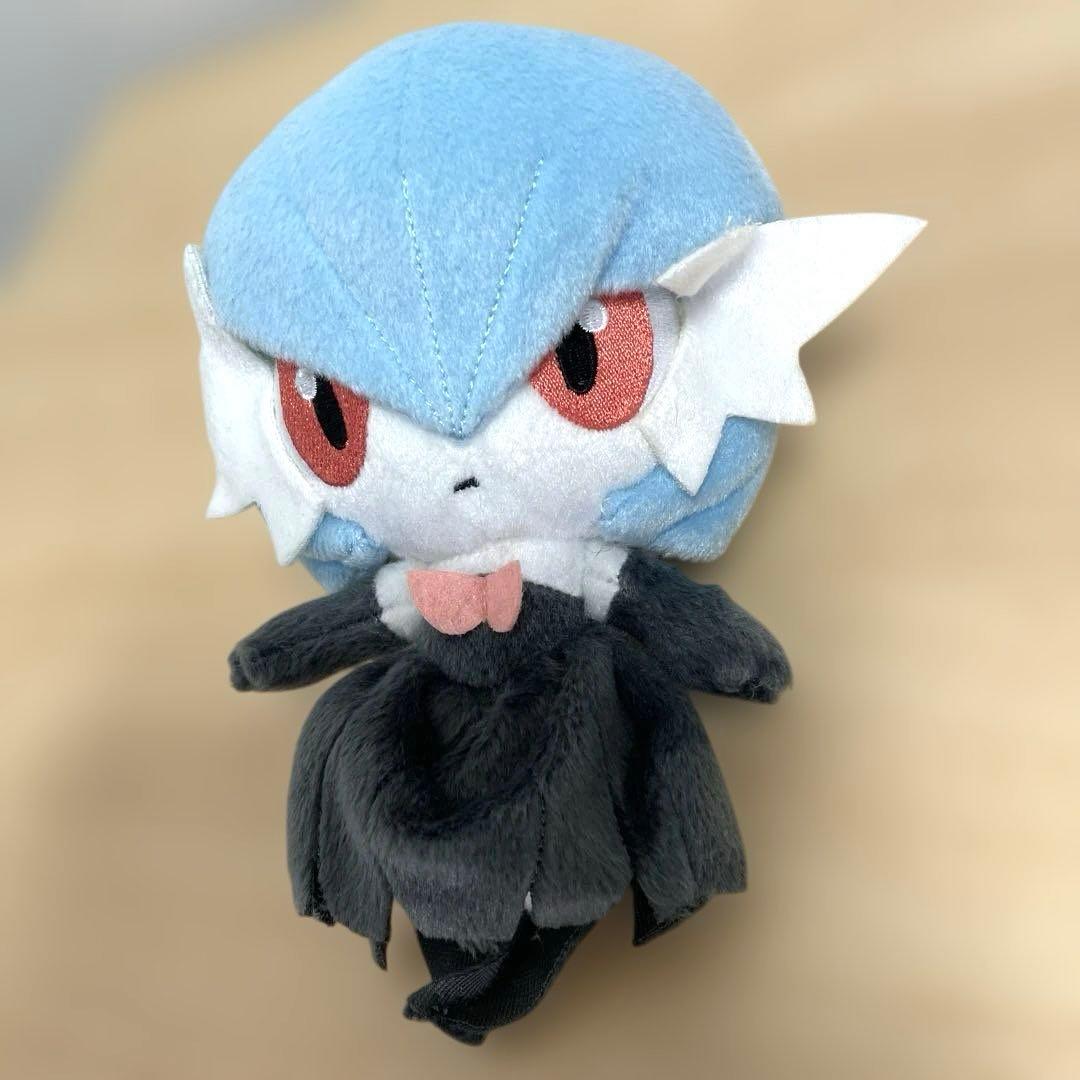 希少 入手困難 メガサーナイト 色違い コロっとまんまるぬいぐるみ