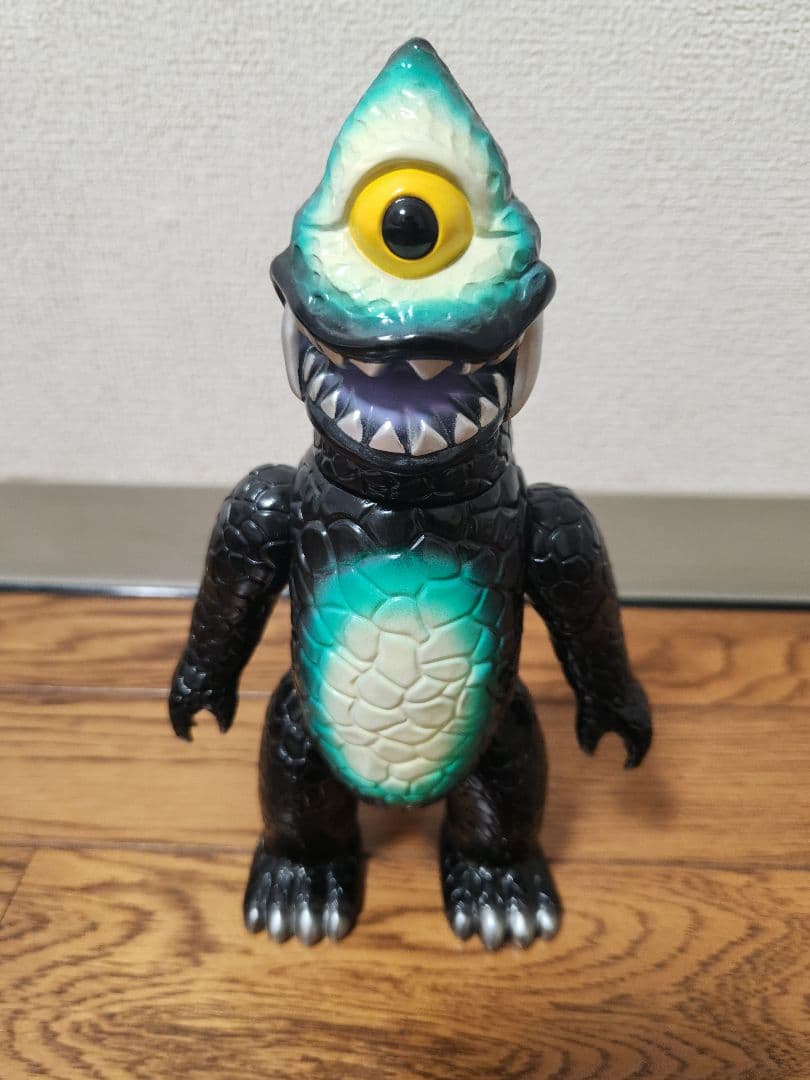GARGAMEL ゾッキ怪獣シリーズ ザゴラン(黒成型/ミント白塗装) まんだらけ通販 | TOY - ゾッキ怪獣シリーズ