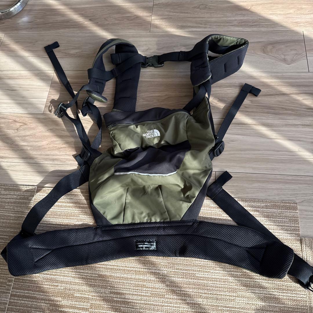 THE NORTH FACE 抱っこ紐 オリーブグリーン - メルカリ