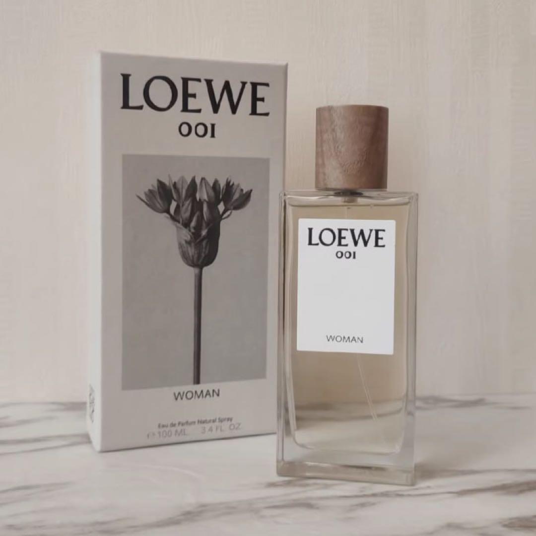 LOEWE ロエベ 001 ウーマン オードゥ パルファム 100ml 今すぐ購入 ロエベ 001 ウーマン オードゥ パルファム 50ml | ロエベ