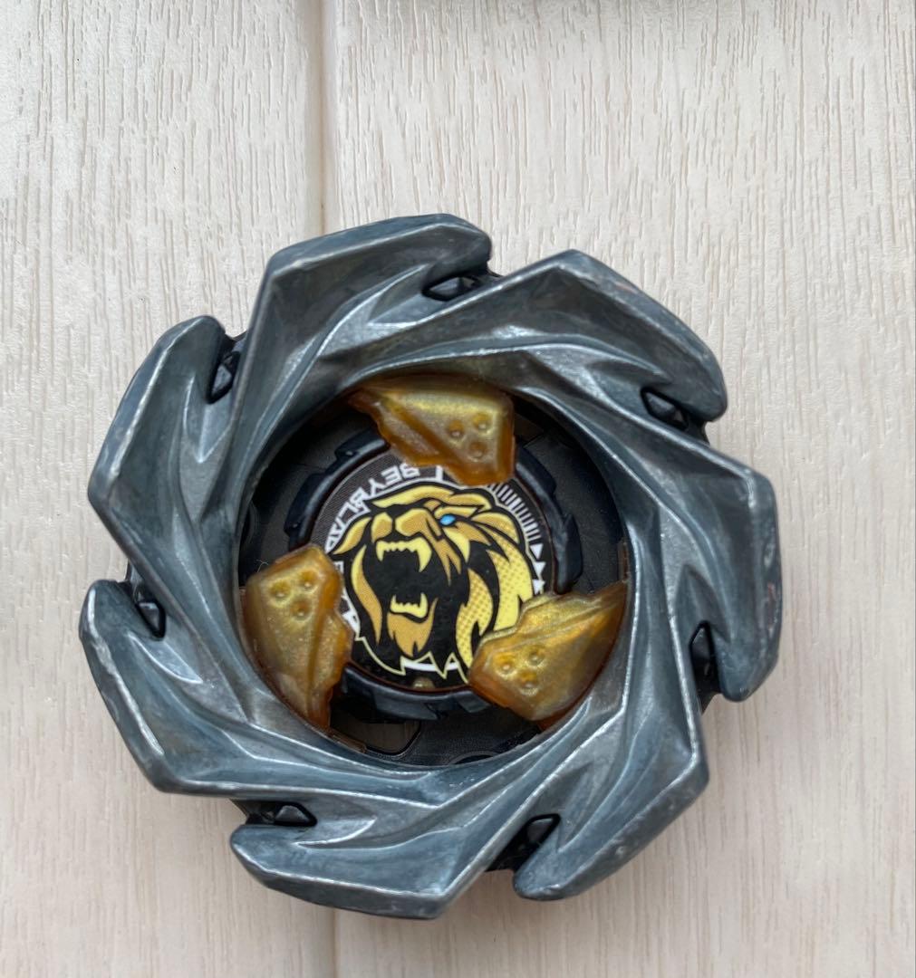 《ベイブレードX》ベイブレード9個＆ランチャーセット