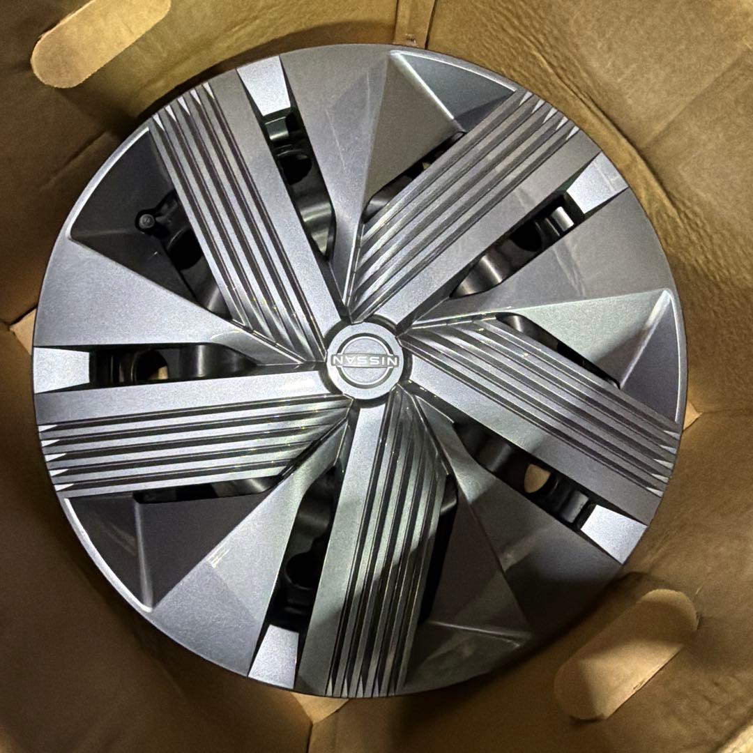 日産 E13 ノート スチール 16インチ 16×5.5J PCD100/4H