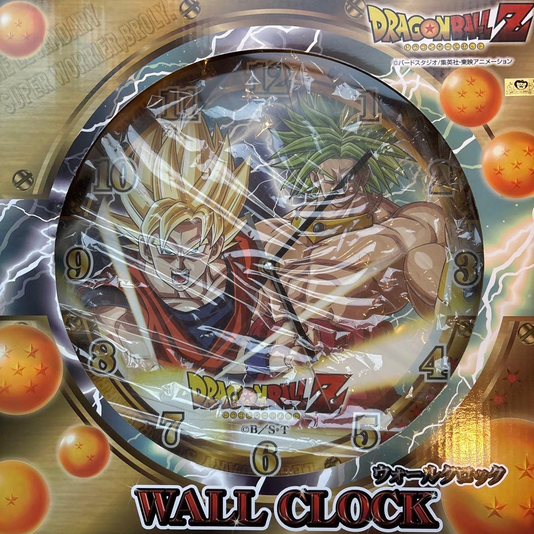ドラゴンボールZ 壁掛時計 WALL CLOCK 孫悟空&ブロリー - メルカリ