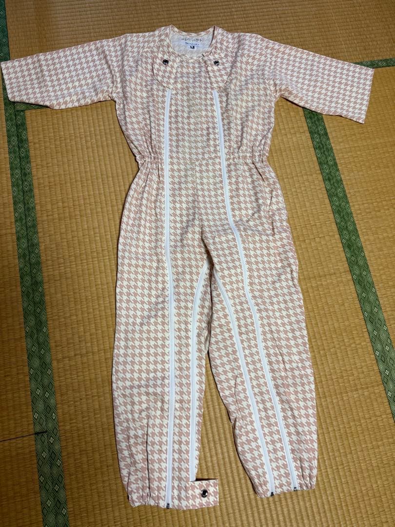 アメニティつなぎ服 千鳥柄 ピンク系 Mサイズ 2着セット 楽天市場】千鳥格子柄 5899-e18 ハウンドドッグ・トゥース