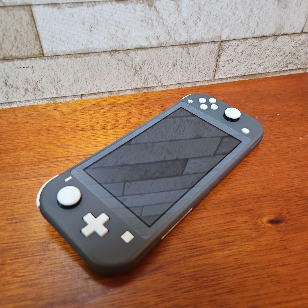 Nintendo Switch　ライトグレー　ゼルダの伝説ティアキン付き 任天堂株式会社 ニュースリリース :2023年3月28日 - 『ゼルダの伝説