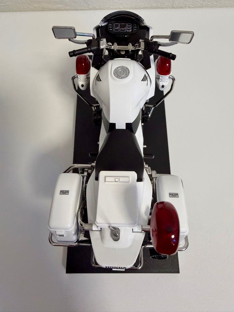 限定】3000台 HONDA CB1300P 白バイ新型 LED 警察グッズ - メルカリ