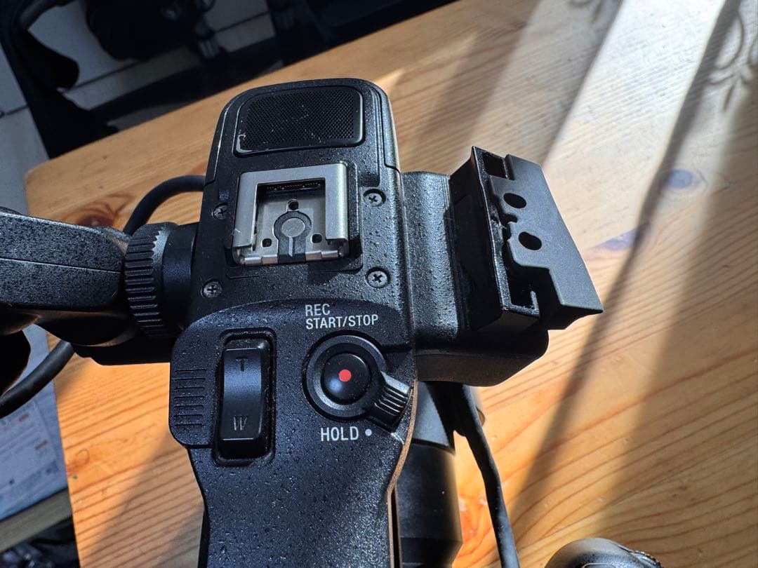 値下げ！SONY PXW-FS5 4K 35mmCMOSセンサー 注意事項あり - メルカリ