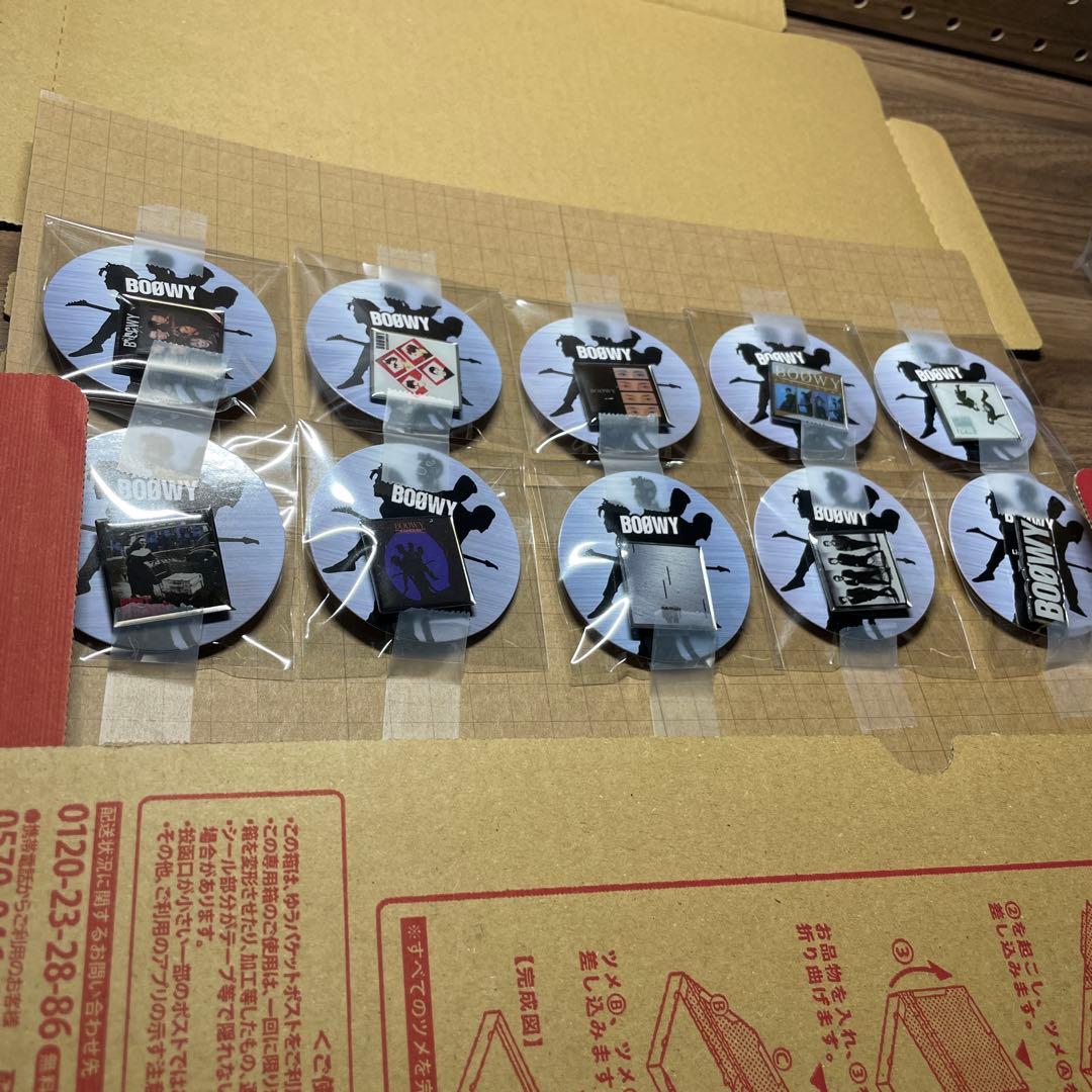 【未使用】BOØWYピンズカプセル 10種コンプリート 全て個包装 新品 全10種 コンプリート BOOWY ボウイ PINS CAPSULE ピンズカプセル