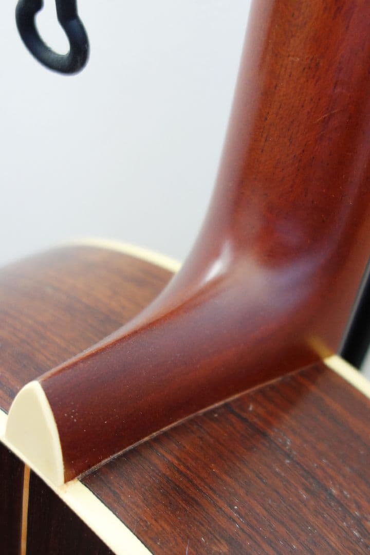 K.YAIRI 120N-RF 豪華インレイ＆ワンピースネックのカスタム品