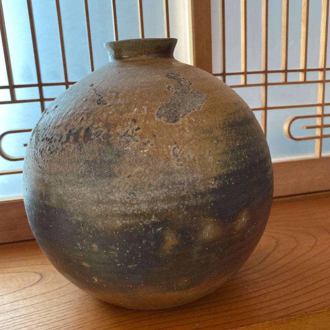 備前焼-大型丸花瓶 花器/茶道具 花入れ 置用】 備前焼き 緋襷（ひだすき） 伊勢崎卓作