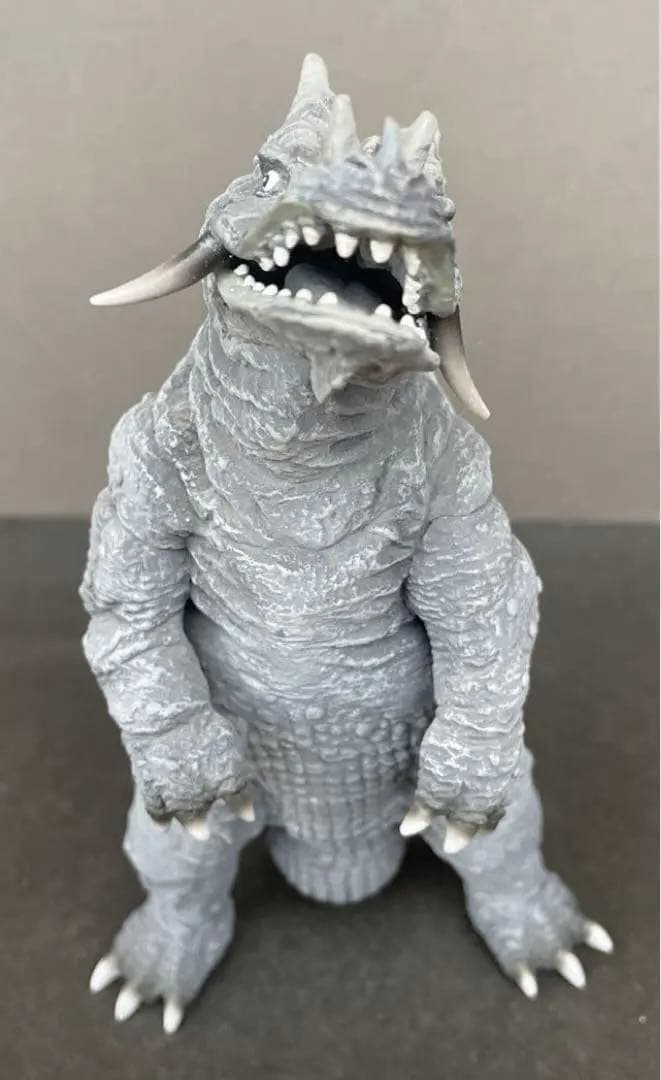 エクスプラス 大怪獣シリーズ パゴス 旧 直立タイプ 開封品 - メルカリ