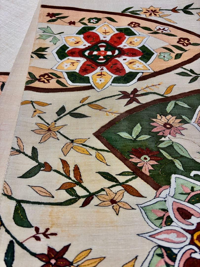 未使用品】袋帯 明綴れ 宝相華 ベージュ お太鼓柄 黄ばみあり！ - メルカリ