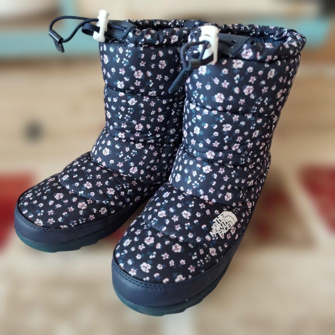 ノースフェイス ダウンブーツ 25㎝ 花柄ネイビー ムラサキ限定カラー登場 最強ブーツ】THE NORTH FACE/ザ・ノース
