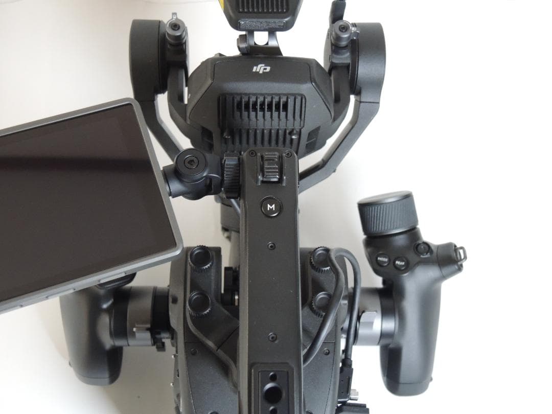 値段交渉可能 DJI RONIN 4D 8K版 シネマカメラ ジンバル - メルカリ