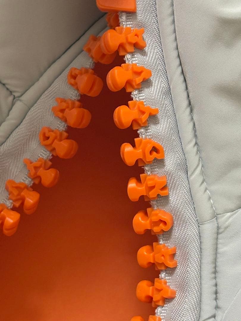 ZR様専用】VAUNDY ダウンベスト - メルカリ