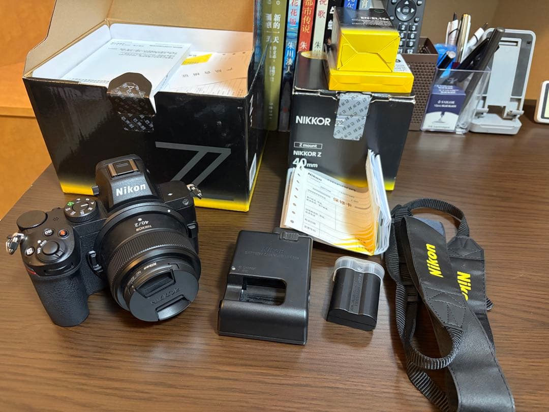 Nikon Z5+z 40mm f2ミラーレス一眼カメラ 本体 新品)Nikon (ニコン) NIKKOR Z 40mm F2（商品ID：4960759904928）詳細