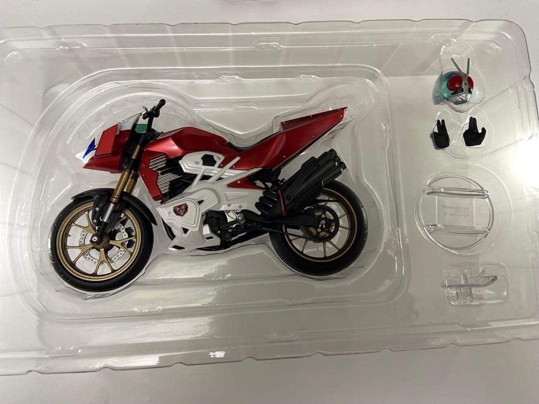 S.H.Figuarts(シン・仮面ライダー)６体セット　&おまけ