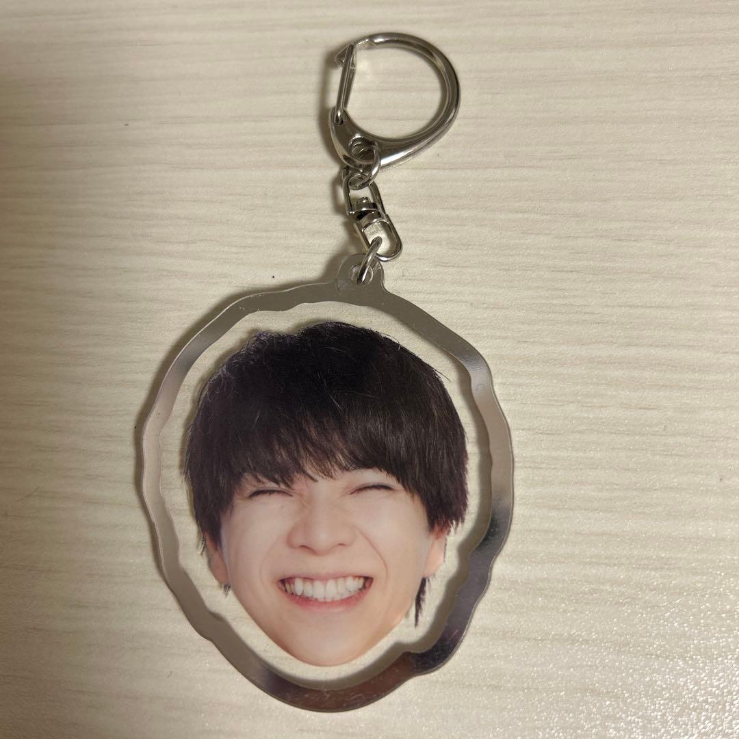 塩﨑太智 CHECKMATE アクリルキーホルダー 顔 - メルカリ