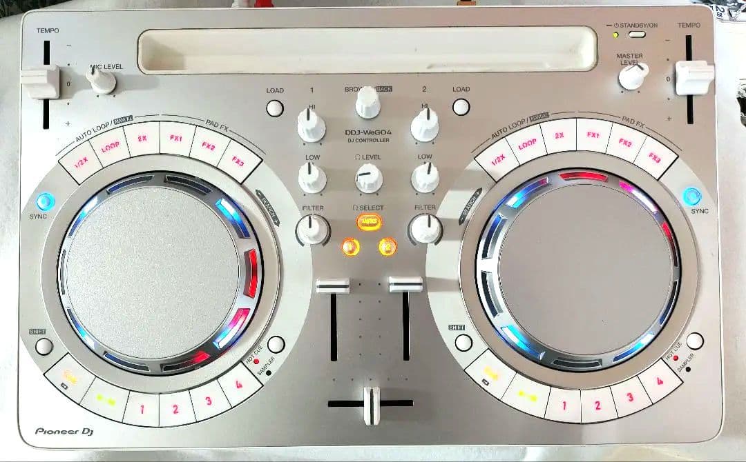 【動作保証】Pioneer DJ DDJ-WeGO4-W Pioneer DJ DDJ-WeGO4 Controller Review - Digital DJ Tips