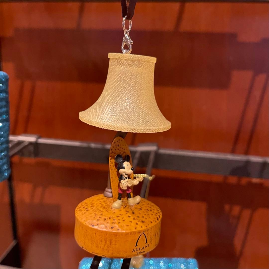 ハワイ・アウラニディズニー限定☆ ミッキーランプ型 オーナメント