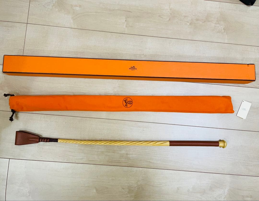 HERMES エルメス クラヴァッシュ 70 馬具 鞭 ウッド×ヴォーエプソン HERMES】エルメス クラヴァッシュ 鞭 短鞭 馬具 ウッド×ヴォーエプソン