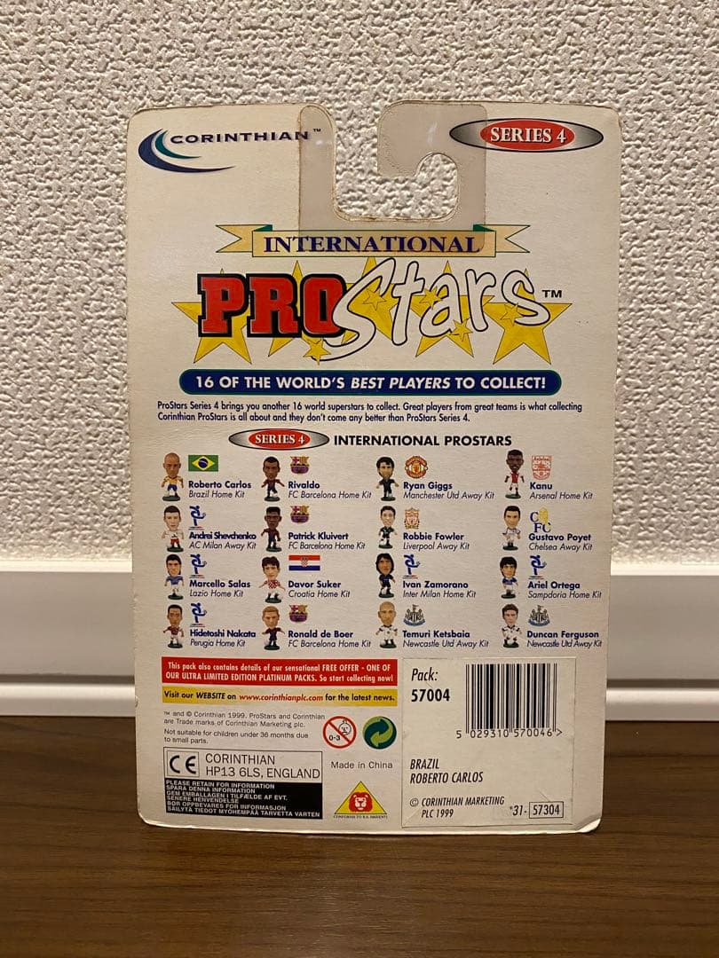 新品未開封】ロベルトカルロス ビンテージフィギュア ブラジル代表