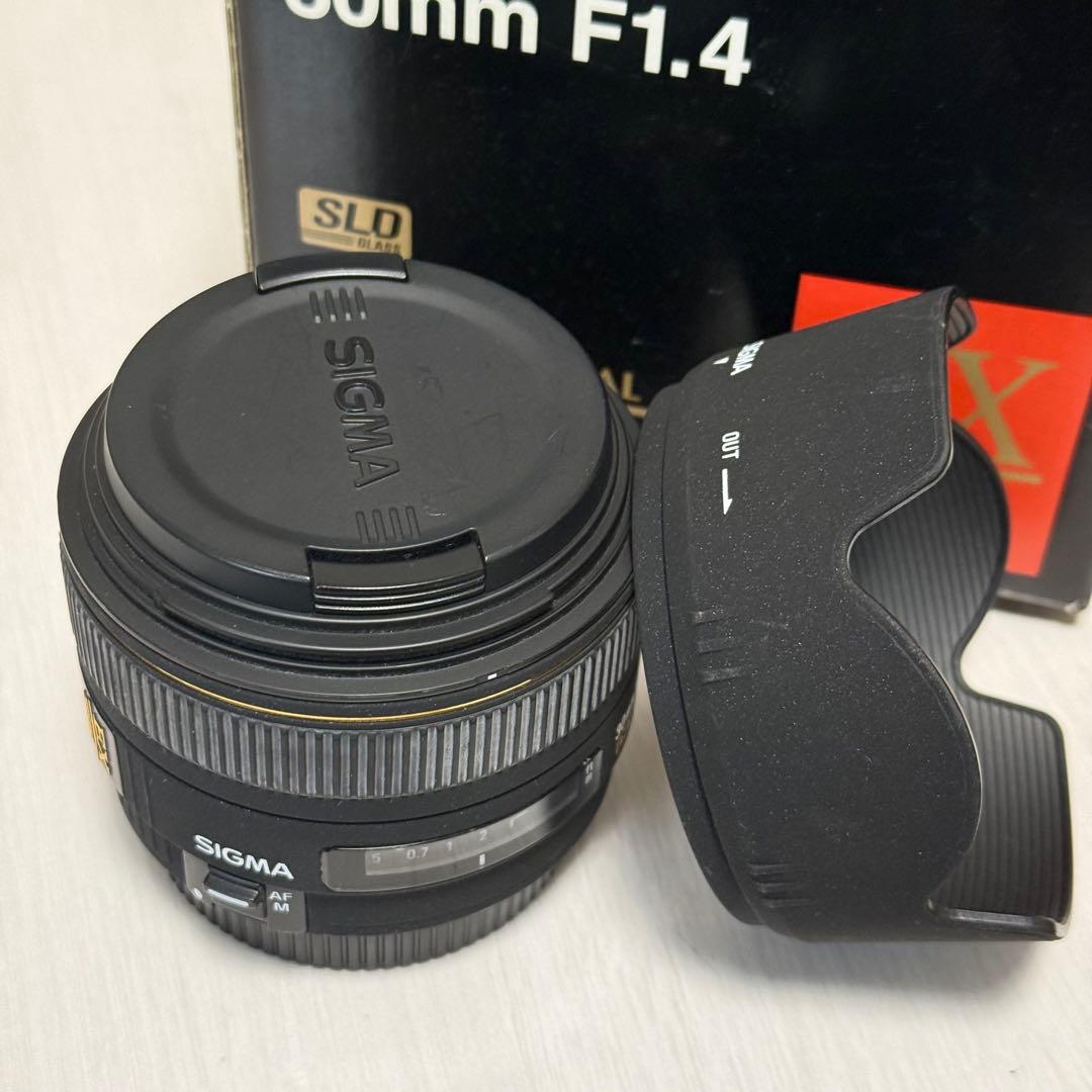 SIGMA 30mm F1.4 キヤノンEFマウント カメラレンズ 30mm F1.4 DC DN Contemporary [キヤノンEF-M /単焦点