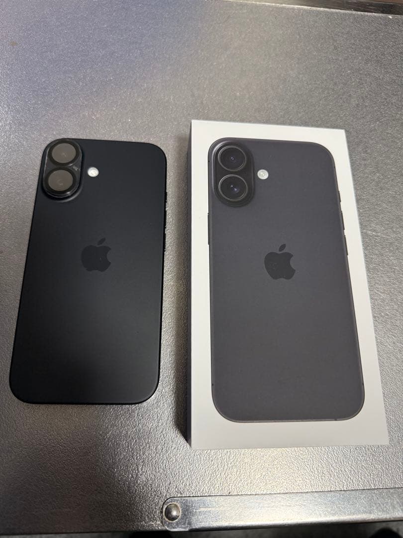 【最終値下げ】iPhone16 ブラック simフリー バッテリー100% iPhone 16 バッテリー容量100％ SIMフリー 256GB 6.1インチ A18チップ