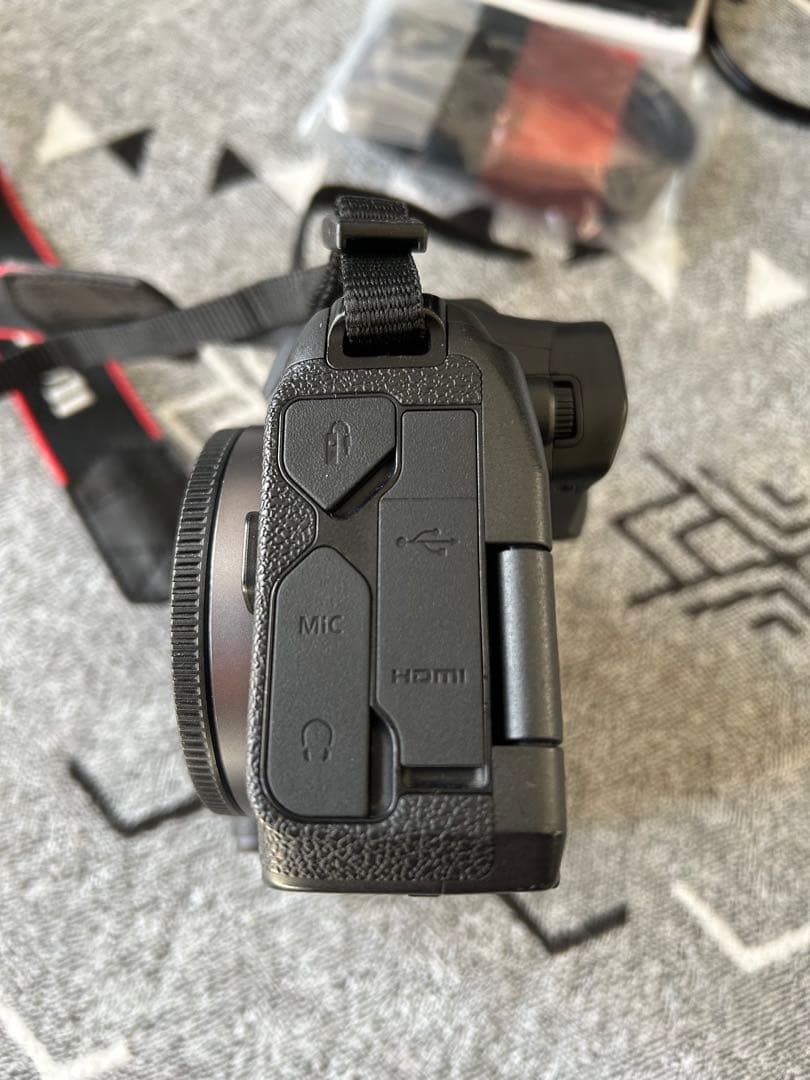 VLOGフルセット】SONY ZVE10➕三脚•レンズ•掃除セット•収納ケース