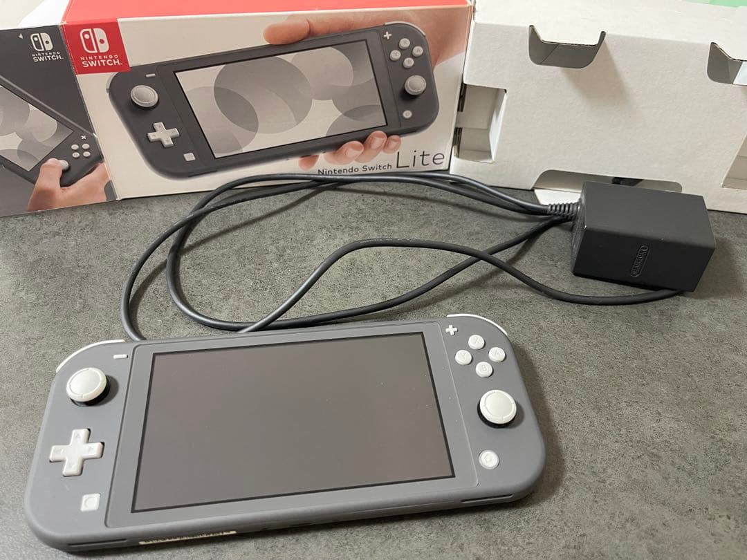 Nintendo Switch Lite グレー 充電器付き ケース付き - メルカリ