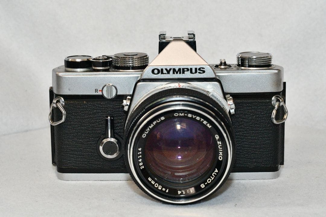 《動作品》OLYMPUS OM-1 +レンズ2本組　a431