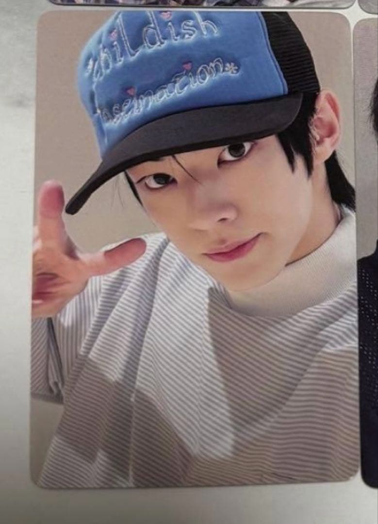 TWS TRY WITH US 中国 一直娱yizhiyuトレカ ドフン - メルカリ