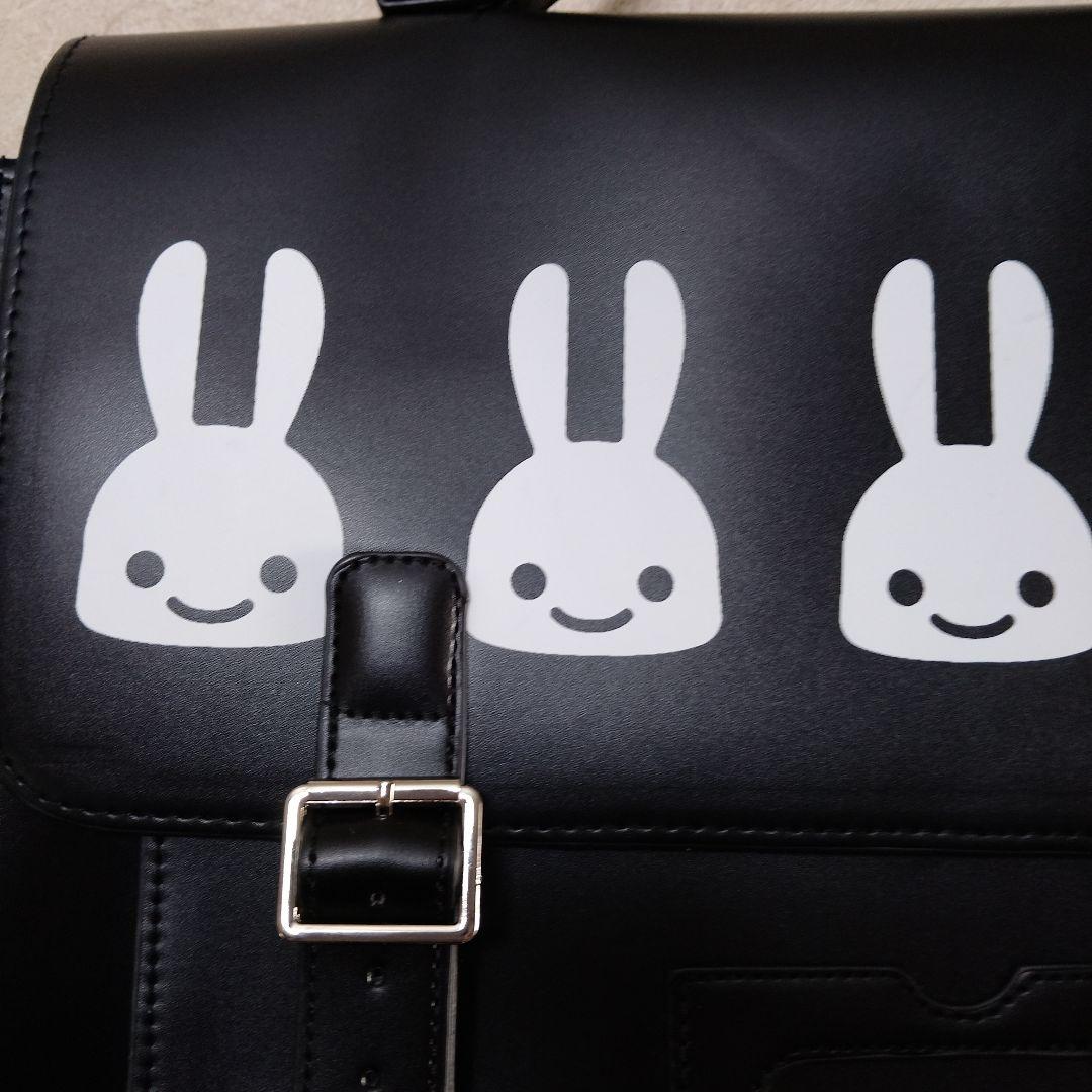 CUNE 合皮の四角いフラップバッグS 3way うさぎ BLACK キュ―ン - メルカリ
