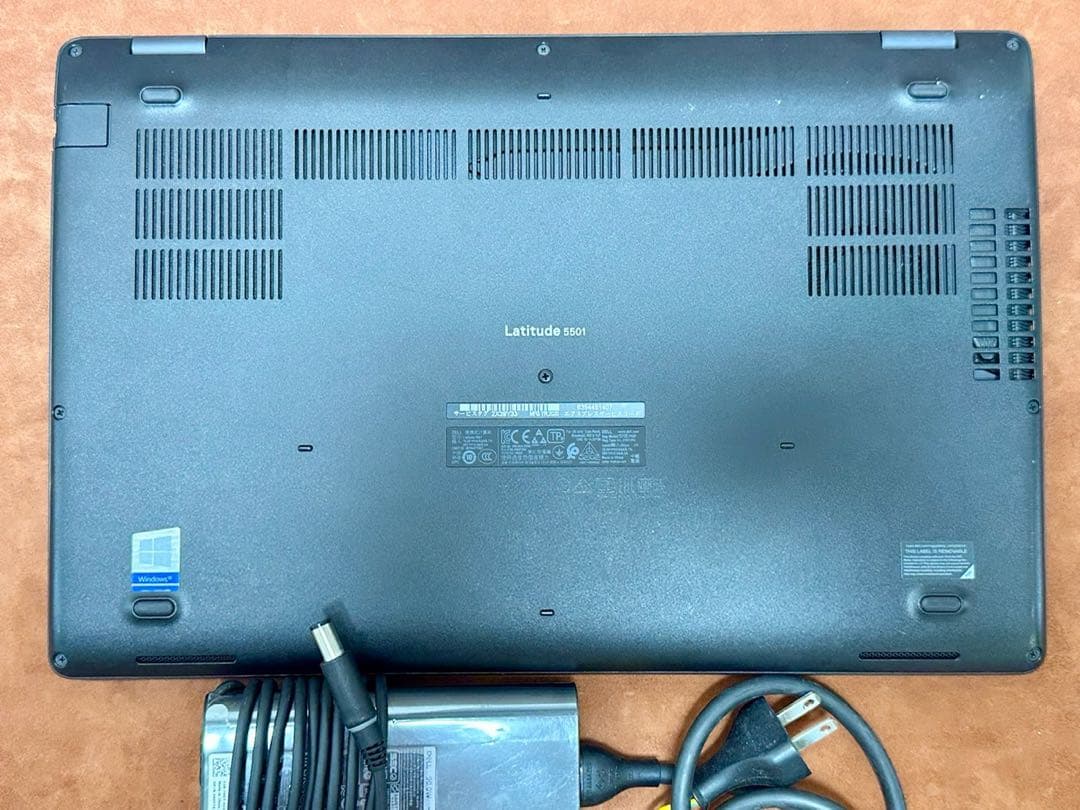 DELL Latitude5501 i5-9300H 8GB |1180