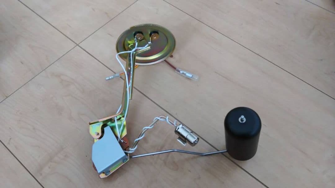 新品 DR30 HR30 スカイライン センダーゲージ 燃料フロート 新品 DR30 HR30 スカイライン センダーゲージ 燃料フロート - メルカリ