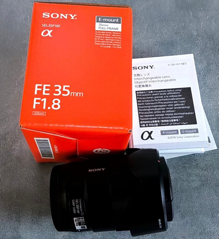 【美品】SONY FE 35mm F1.8 SEL35F18F Amazon.com : FE 35mm F1.8 Large Aperture Prime Lens (SEL35F18F