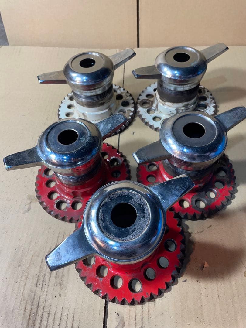 8*o様 ワイヤーホイールノックオフ　ゼニスタイプ　ローライダーハイドロインパラ 8*o様 ワイヤーホイールノックオフ ゼニスタイプ ローライダーハイドロ