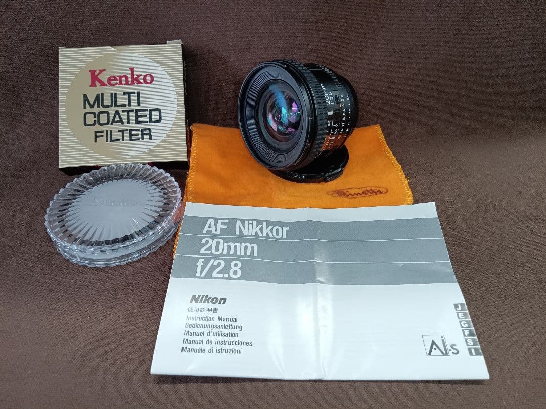 《TA931》Nikon AF Nikkor 20mm フィルター付き