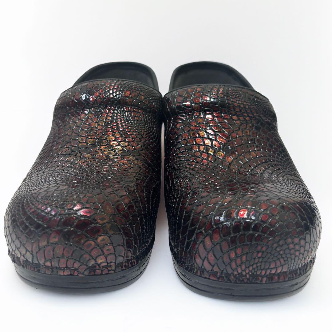 ダンスコ Pro XP/ Burgundy Croco/38(24~24.5) - メルカリ