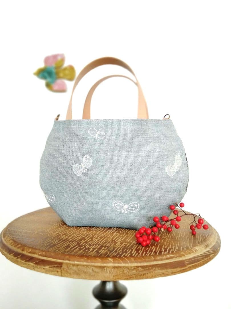 ミナペルホネン2つの柄が楽しめる『丸みを帯びた2wayバッグ』(М