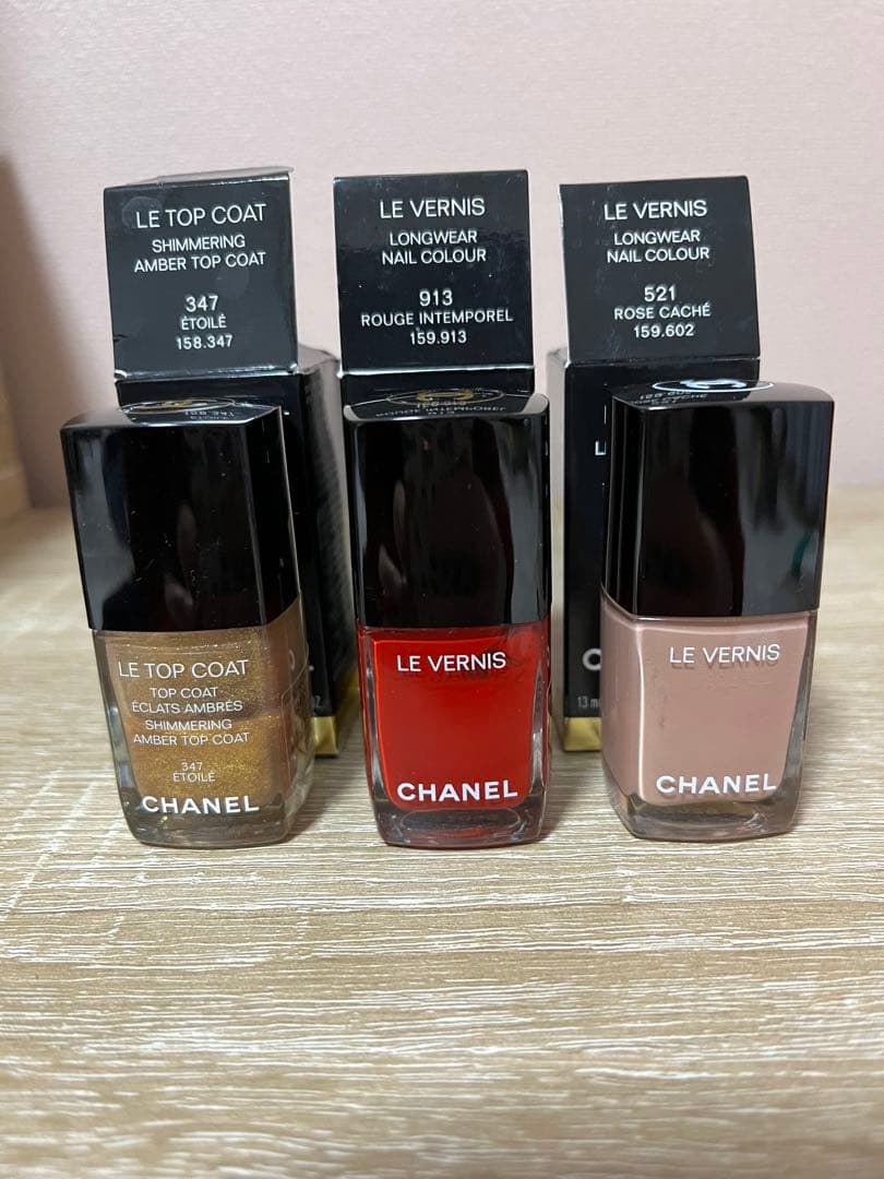CHANEL ネイルカラー3色セット - メルカリ