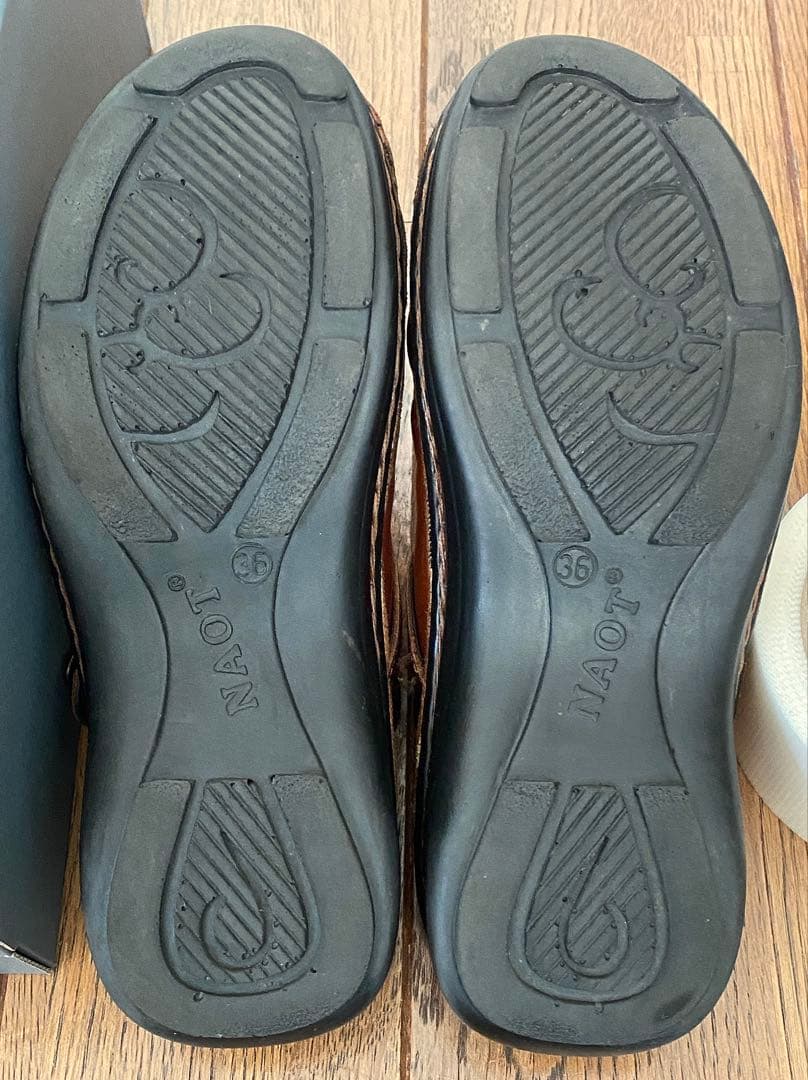 み*ん様 □中古□NAOT IRIS Chestnut 36 - メルカリ