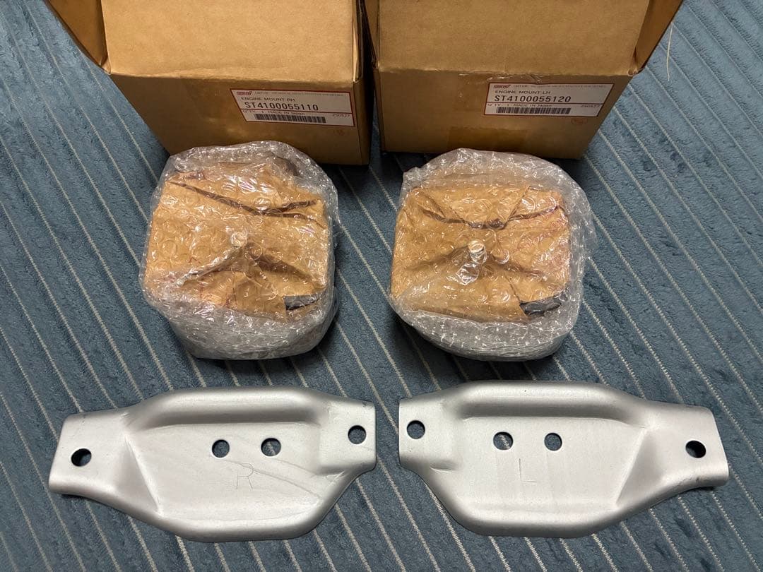 中古のKEA ワイヤースポット照明