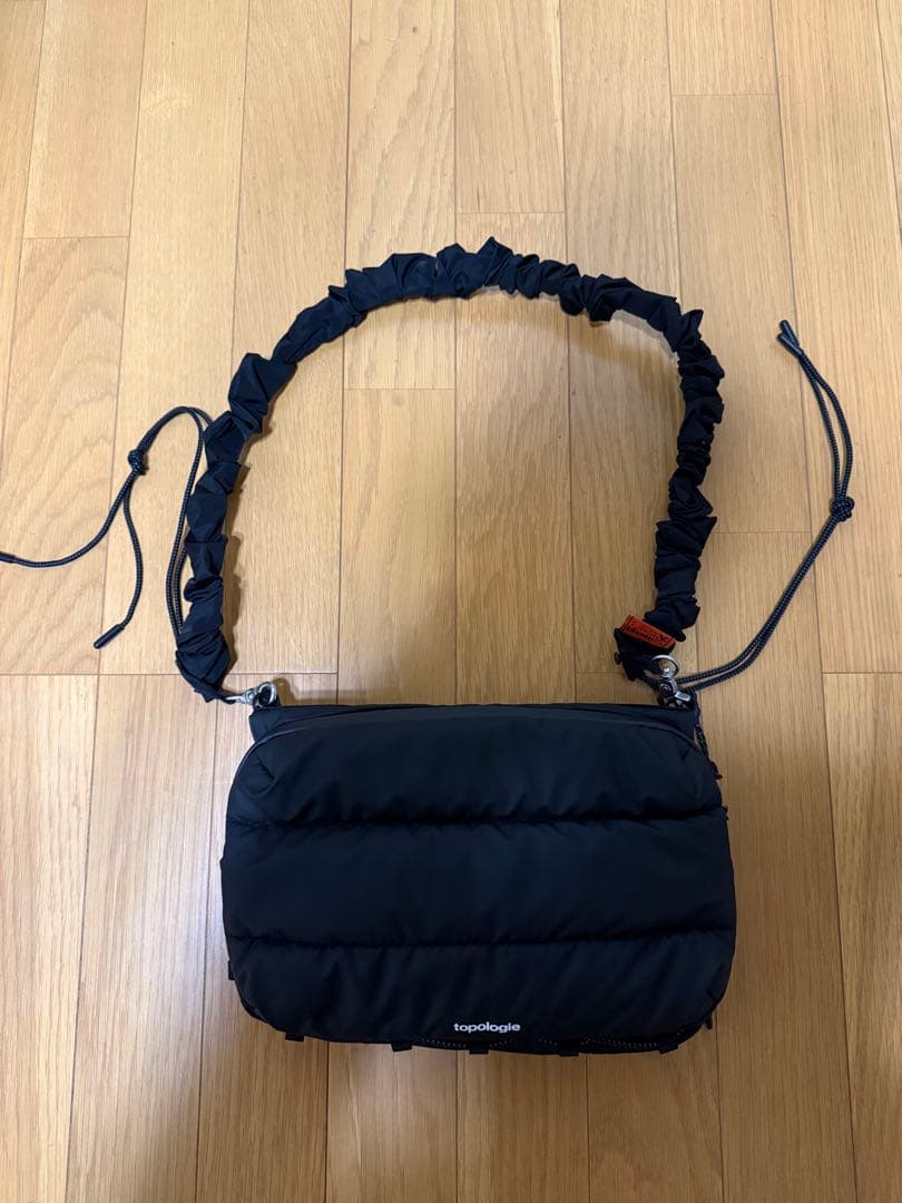 topologie ブラック ショルダーバッグ Topologie（トポロジー） ショルダーバッグ バッグ レディース メンズ