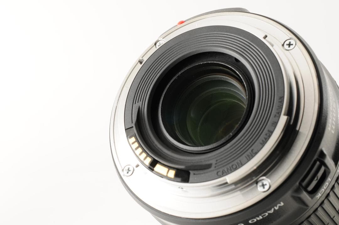 キャノン Canon ZOOM LENS 24-105mm F3.5-5.6