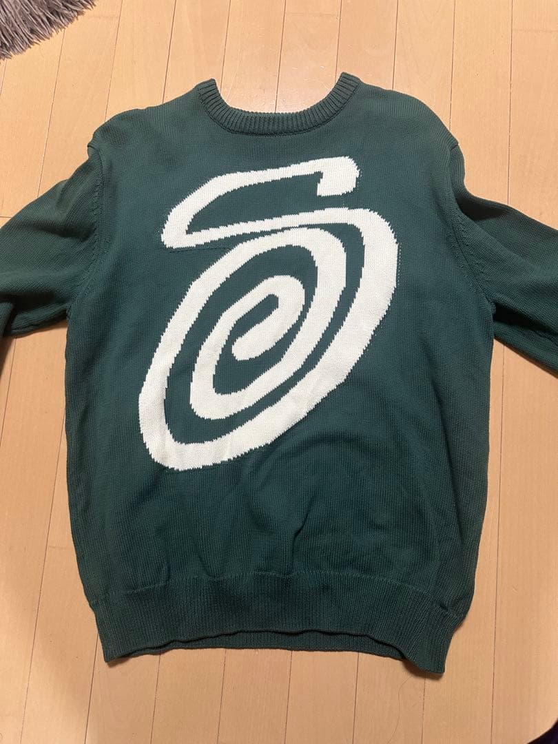 Stussy スワールロゴ セーター Lサイズ ダークグリーン - メルカリ