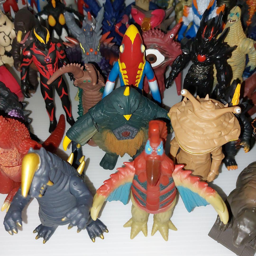 ウルトラマン ウルトラ怪獣500シリーズ まとめ売り42体！ ソフビ