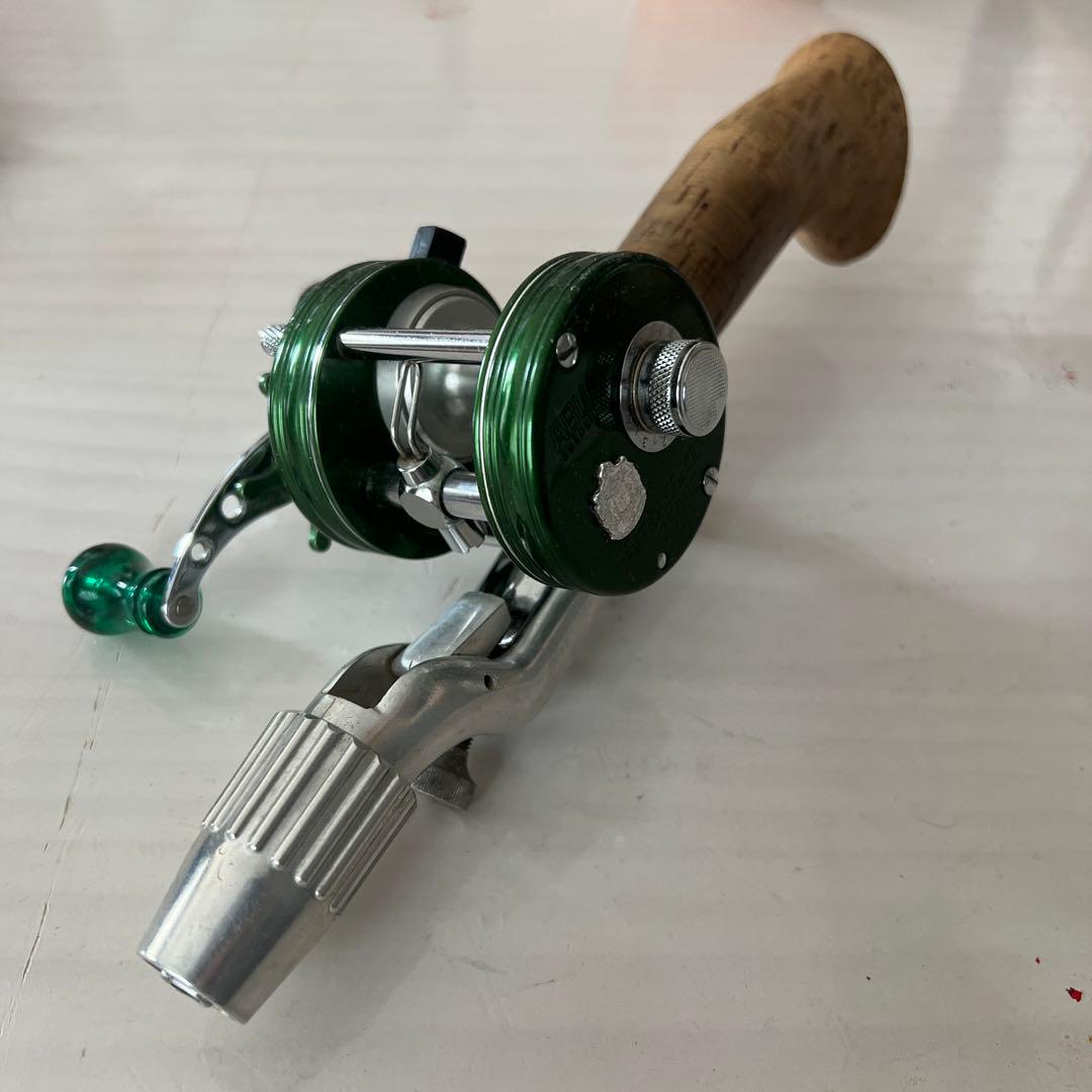 アブ アンバサダー abu2500c グリーン 浦島堂チャンピオングリップ