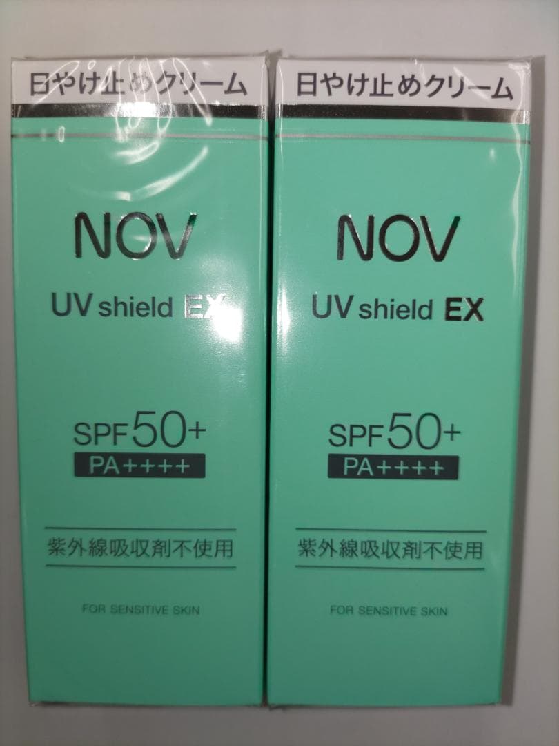【琴ママ専用】NOV UVシールドEX SPF50+ PA++++ 30ｇ×4本 NOV（ノブ） UVシールド EX 30g ＋ 保湿化粧水ミニサイズ 20ml 限定
